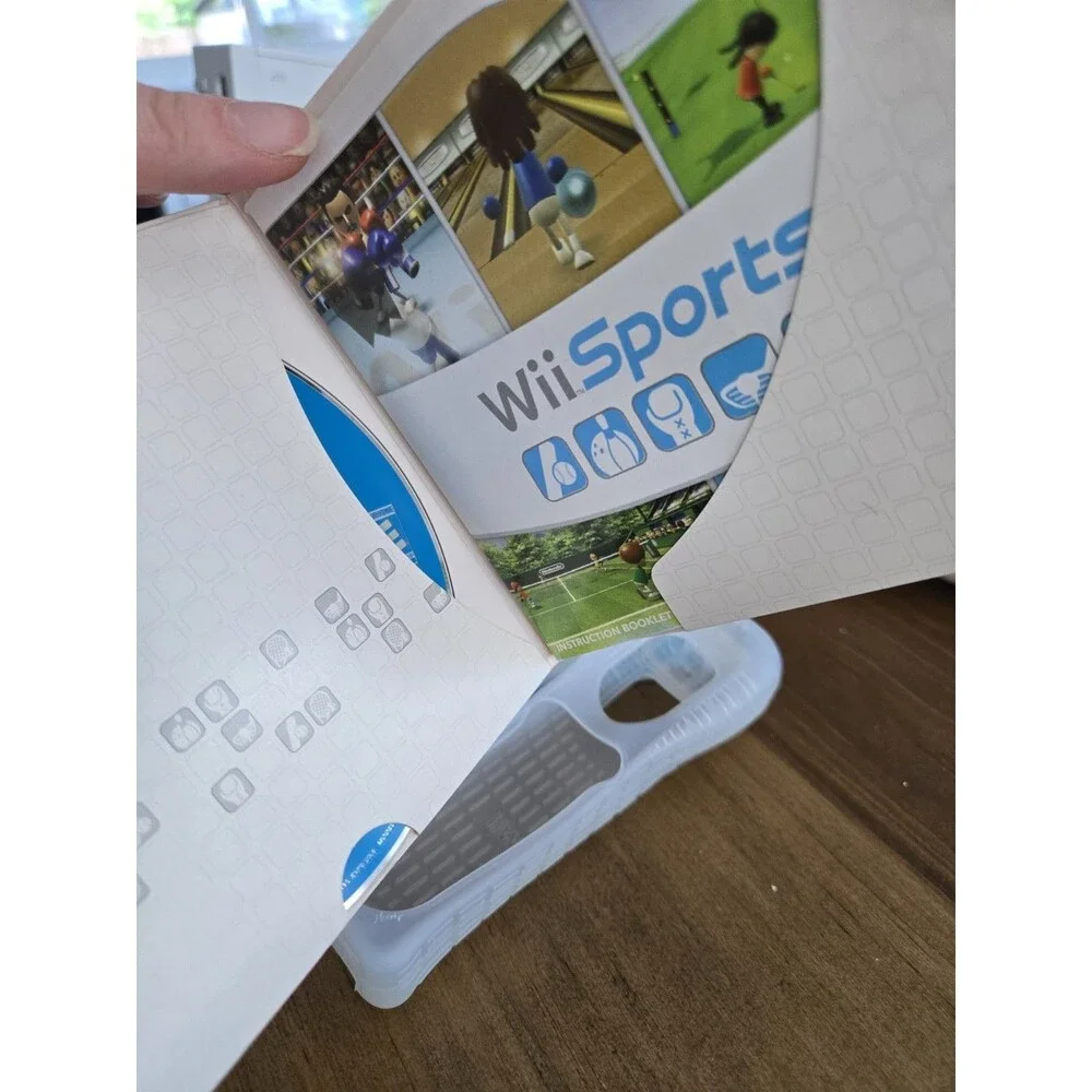 Complete Nintendo Wii Video Game White Console Bundle Case, Games & Accessories